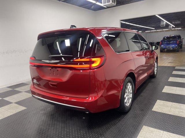 new 2026 Chrysler Pacifica car, priced at $40,485