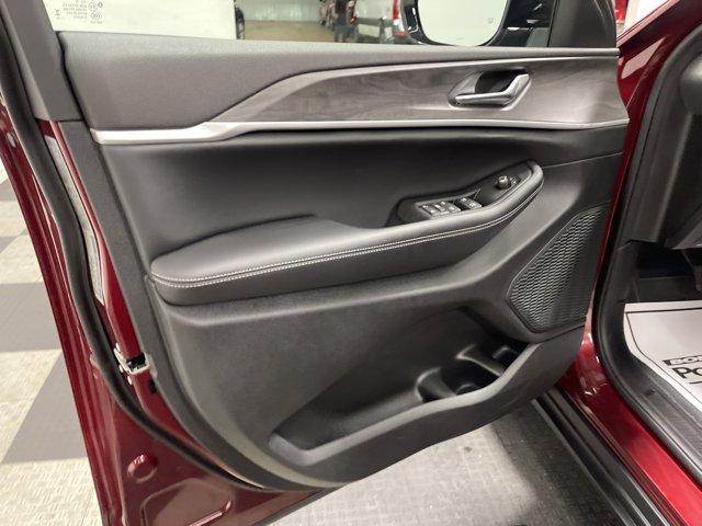 new 2026 Jeep Grand Cherokee car, priced at $41,682