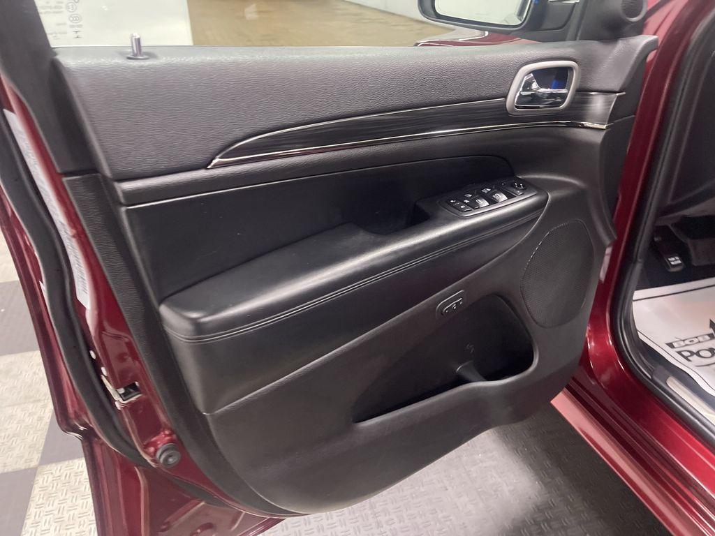 used 2020 Jeep Grand Cherokee car, priced at $21,480