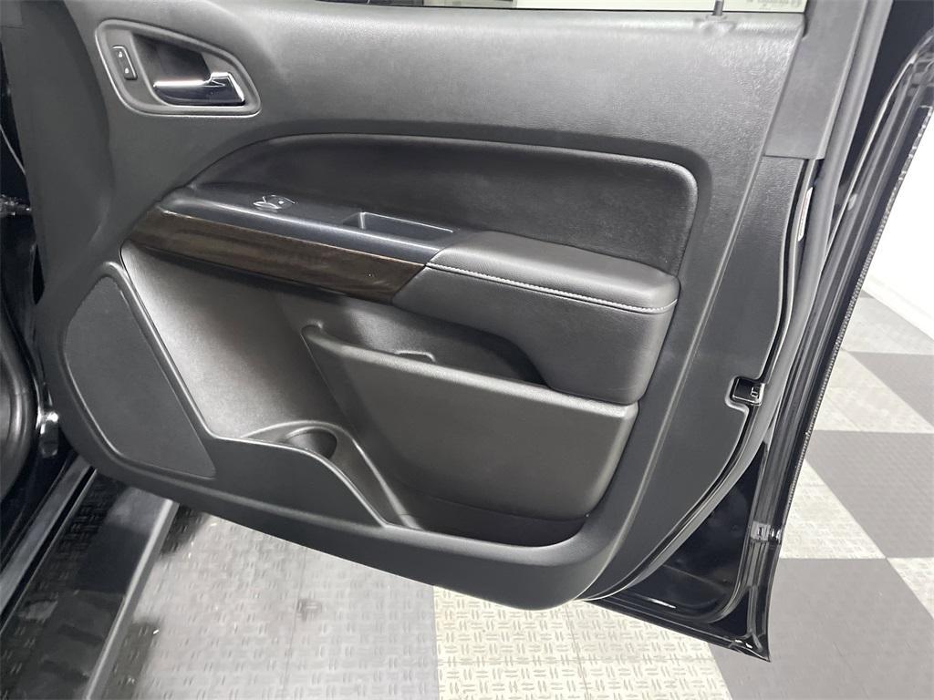 used 2022 GMC Canyon car, priced at $29,033