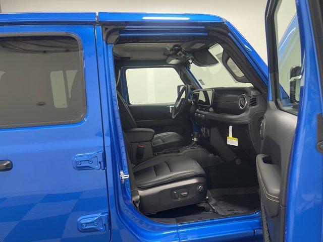 new 2026 Jeep Gladiator car, priced at $45,628