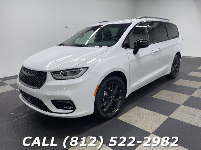 new 2026 Chrysler Pacifica car, priced at $42,723