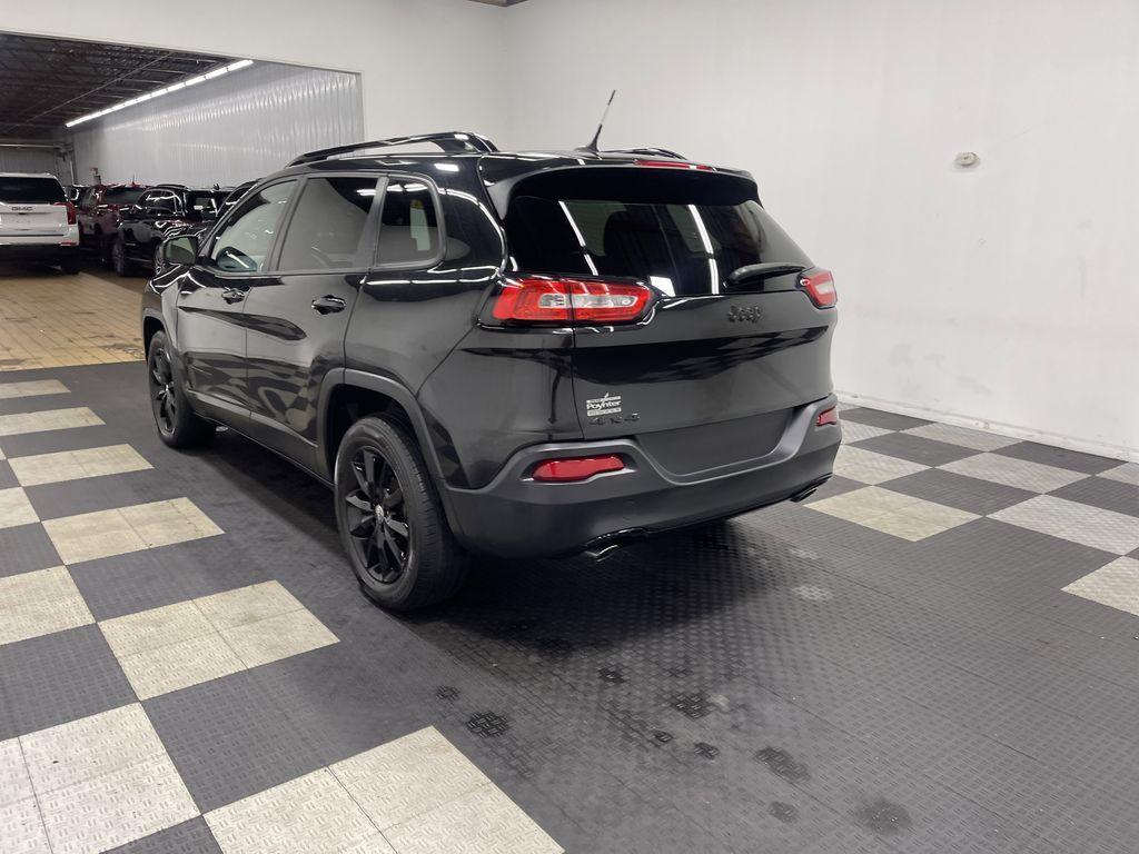 used 2014 Jeep Cherokee car, priced at $10,880