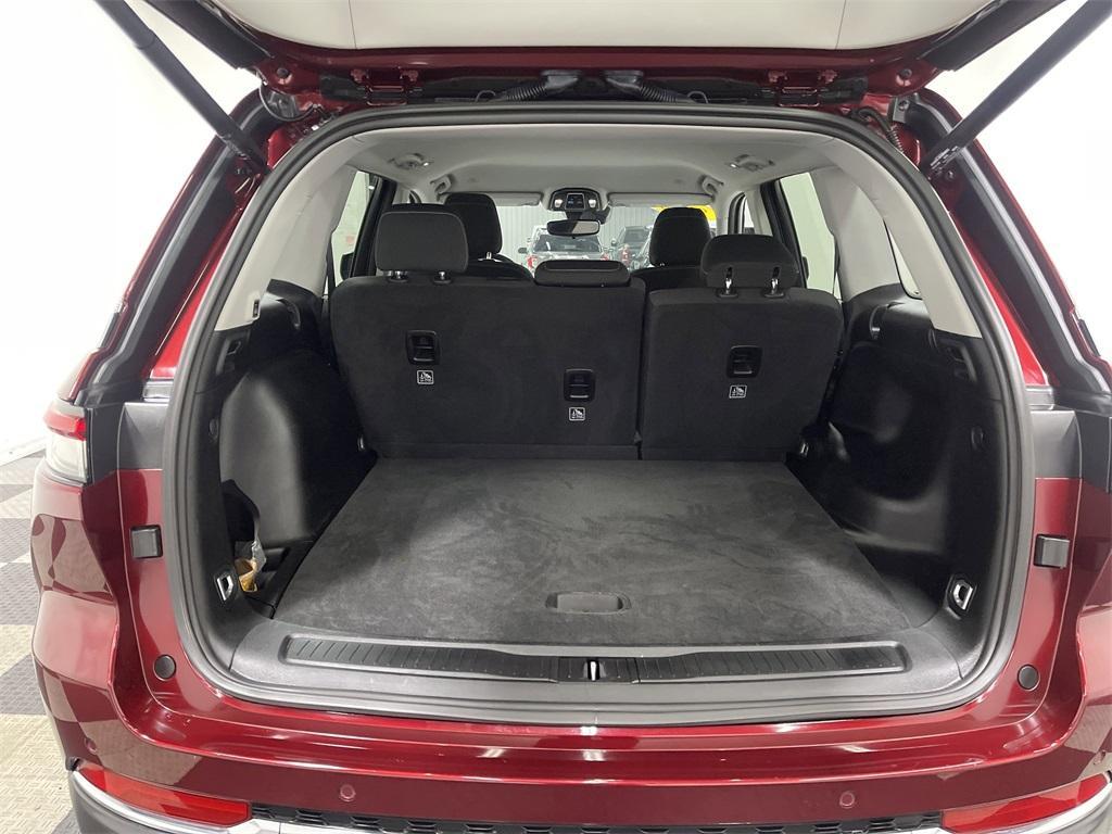 used 2022 Jeep Grand Cherokee car, priced at $28,226