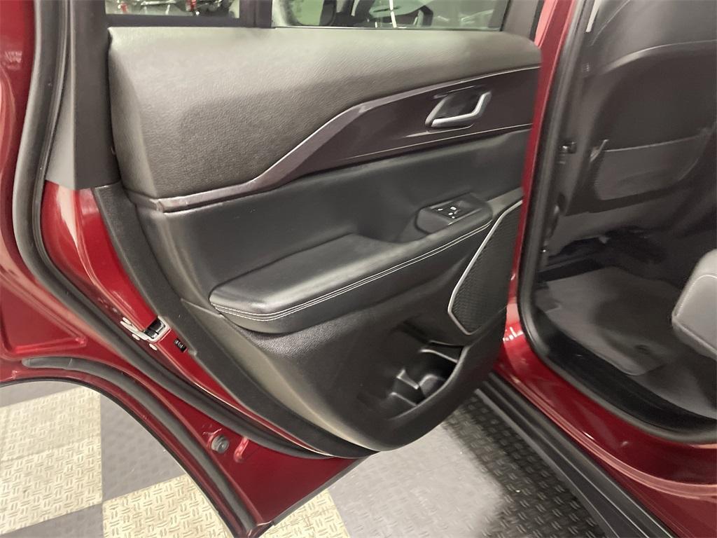 used 2022 Jeep Grand Cherokee car, priced at $28,226