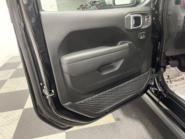 new 2025 Jeep Wrangler car, priced at $50,940