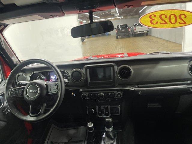 used 2023 Jeep Gladiator car, priced at $27,354