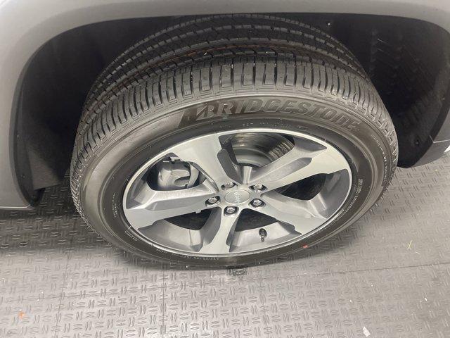 new 2025 Jeep Grand Cherokee L car, priced at $45,864