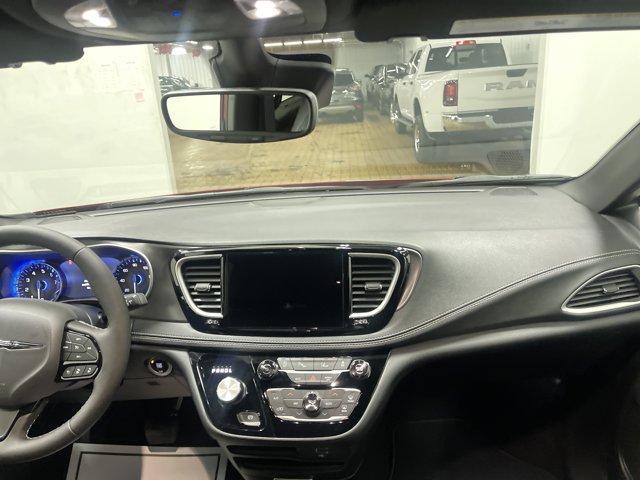 new 2026 Chrysler Pacifica car, priced at $42,404