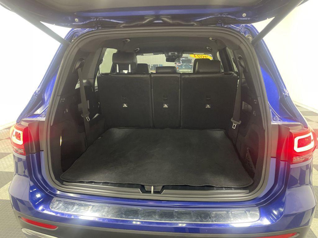 used 2021 Mercedes-Benz GLB 250 car, priced at $23,842