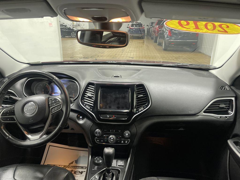 used 2019 Jeep Cherokee car, priced at $18,509