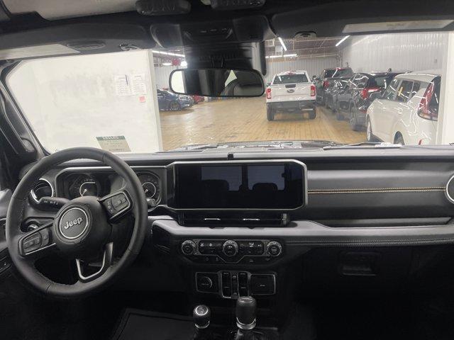 new 2025 Jeep Gladiator car, priced at $42,226