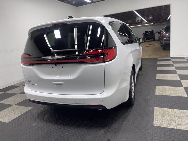 new 2026 Chrysler Pacifica car, priced at $41,170