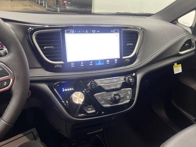 new 2026 Chrysler Pacifica car, priced at $40,023