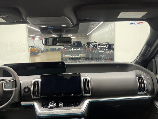 new 2026 Ford Expedition car, priced at $75,015