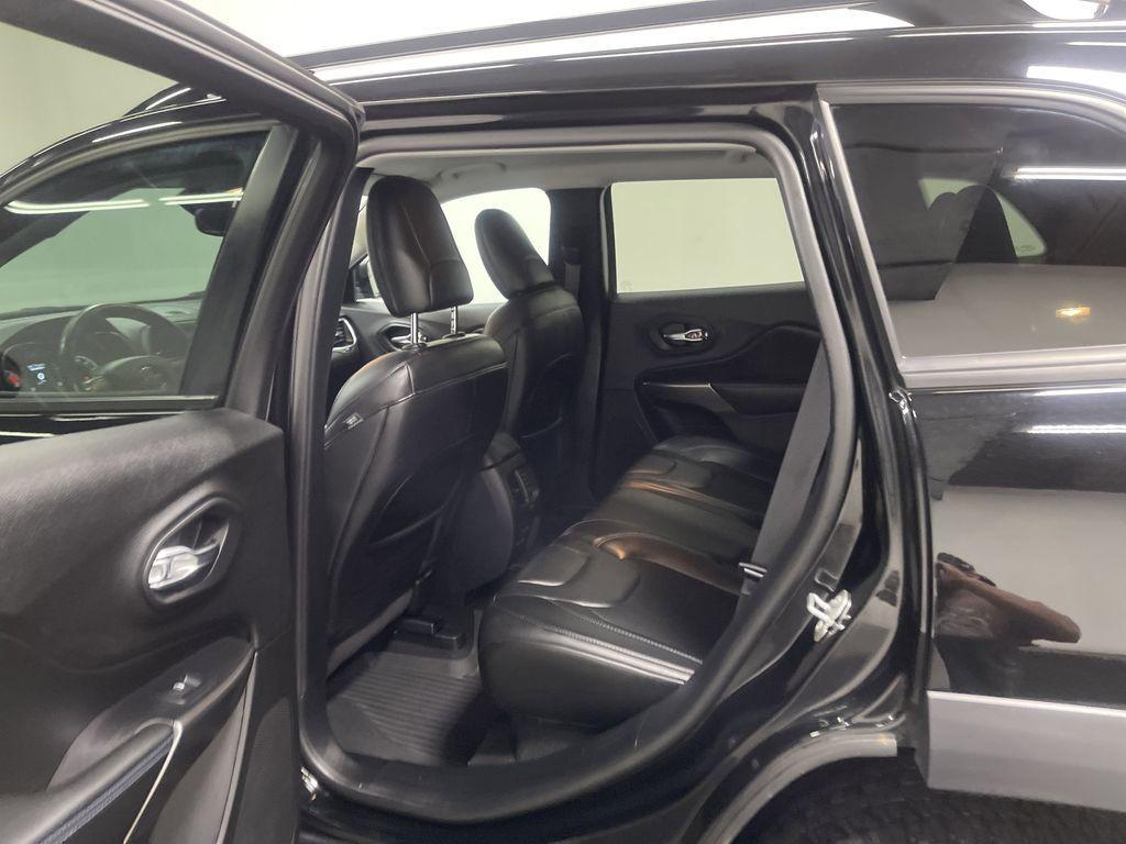 used 2020 Jeep Cherokee car, priced at $19,661