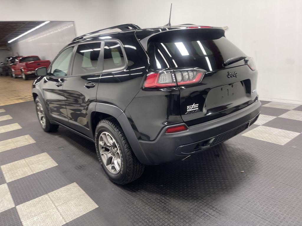 used 2020 Jeep Cherokee car, priced at $19,661