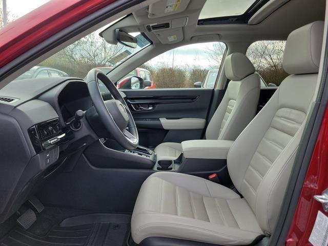 used 2024 Honda CR-V car, priced at $31,000