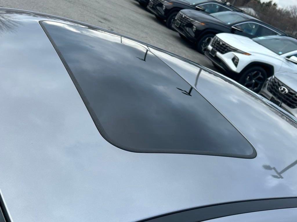 new 2024 Hyundai Elantra car, priced at $24,597