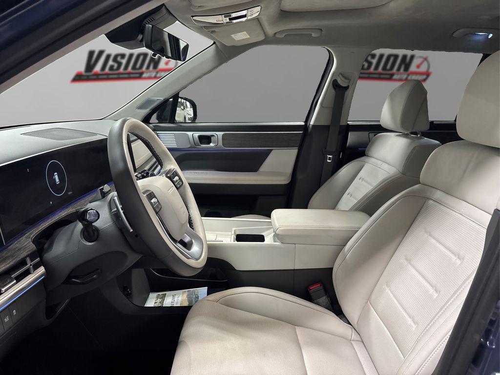 used 2025 Hyundai Santa Fe car, priced at $39,677