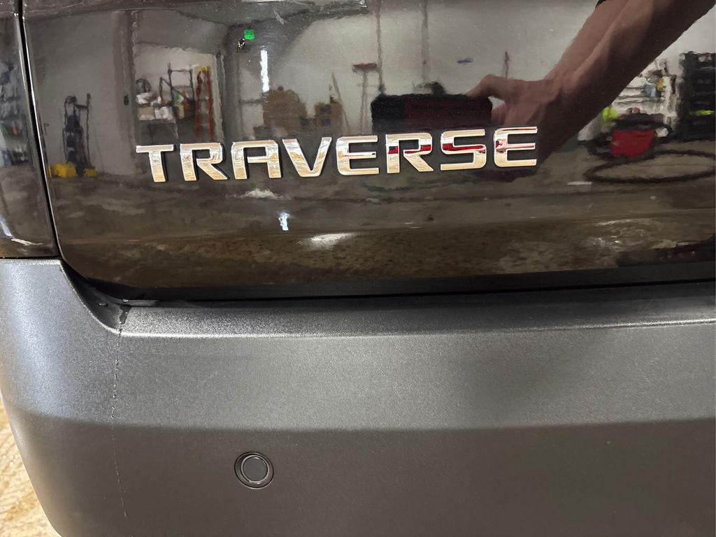 used 2018 Chevrolet Traverse car, priced at $15,277