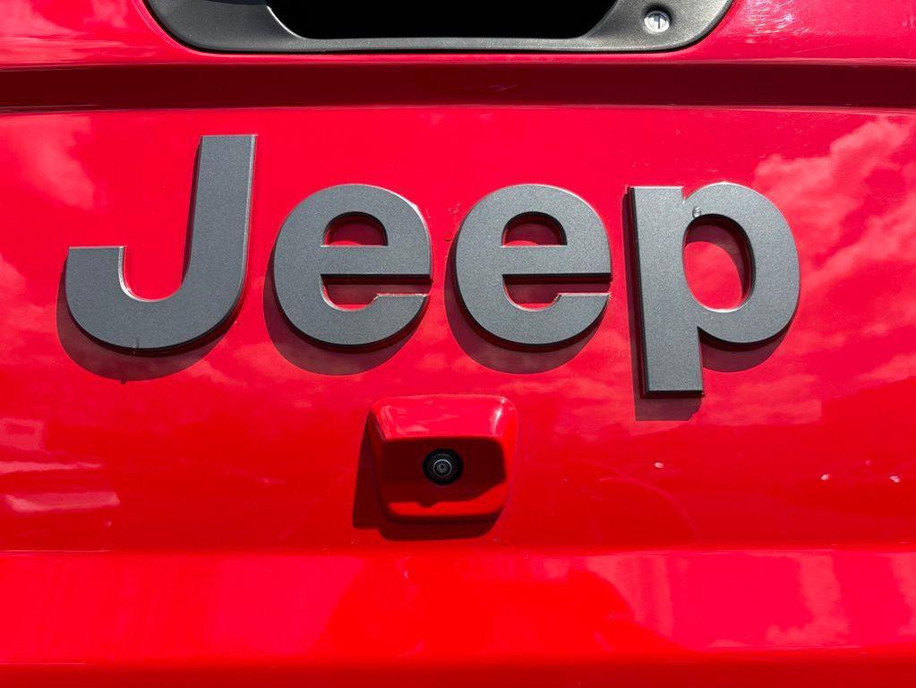 used 2020 Jeep Gladiator car, priced at $28,877
