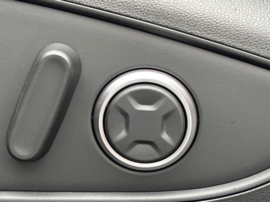 new 2026 Hyundai Palisade Hybrid car, priced at $52,175