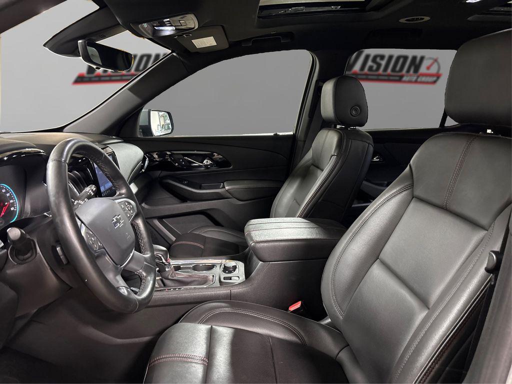 used 2023 Chevrolet Traverse car, priced at $36,647