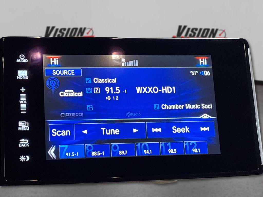 used 2018 Honda Clarity Plug-In Hybrid car, priced at $17,885