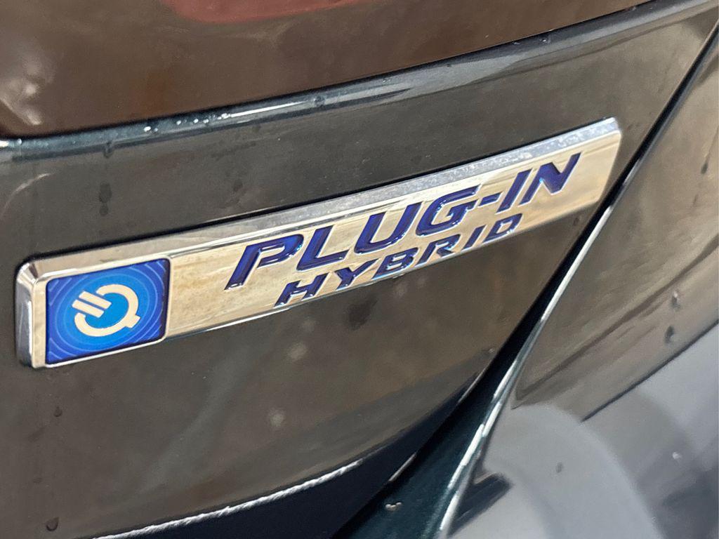 used 2018 Honda Clarity Plug-In Hybrid car, priced at $17,885