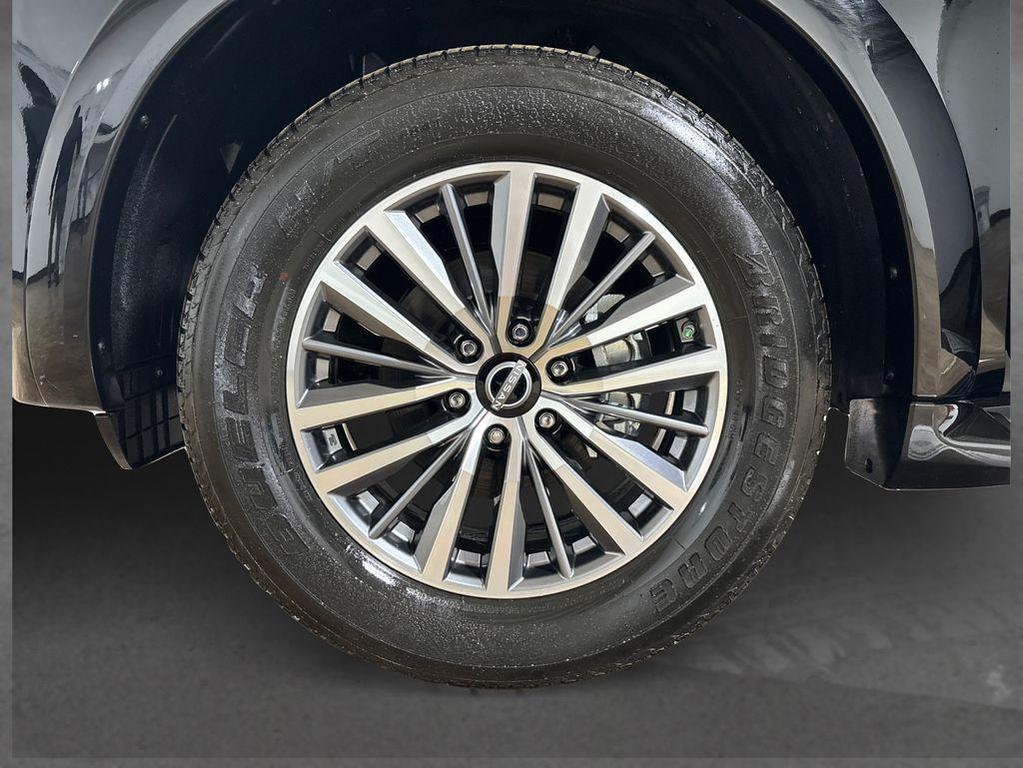 used 2023 Nissan Armada car, priced at $45,990