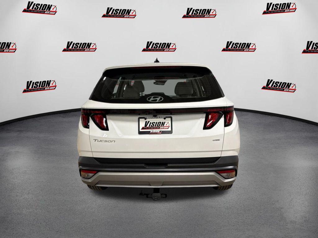 new 2025 Hyundai Tucson car, priced at $29,885