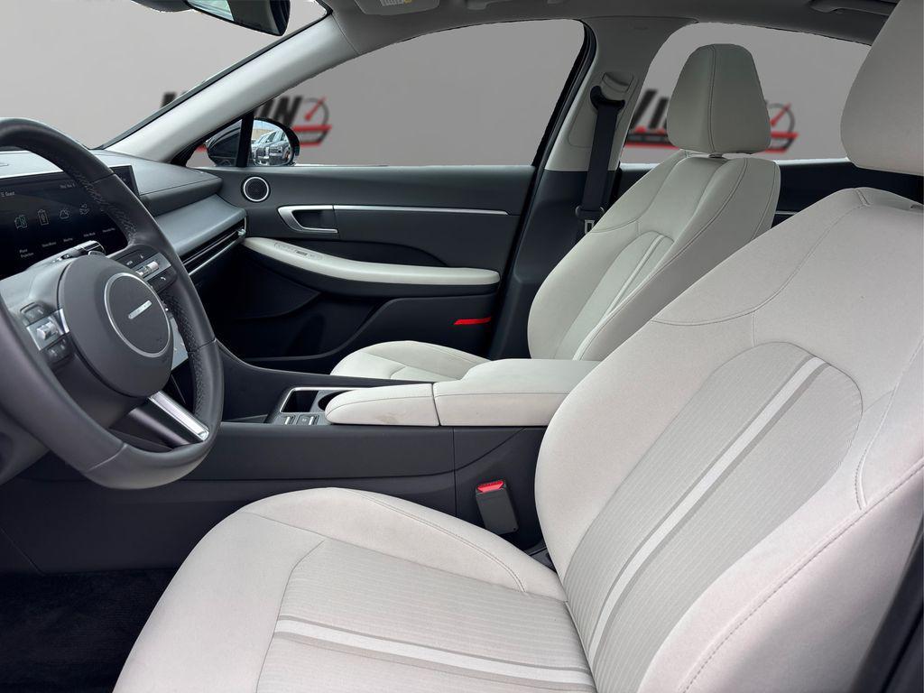 new 2024 Hyundai Sonata car, priced at $29,175