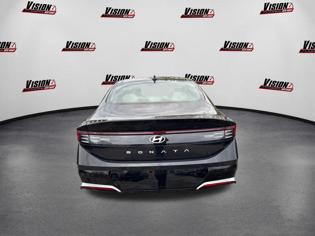 new 2024 Hyundai Sonata car, priced at $29,175