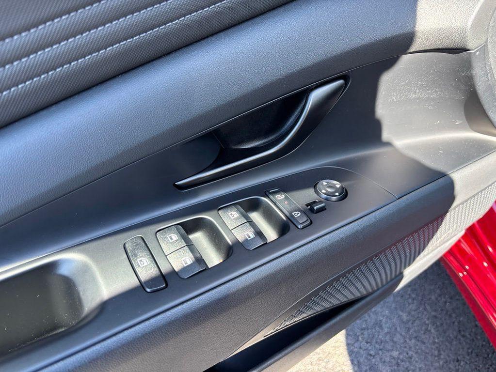 new 2025 Hyundai Elantra car, priced at $25,360