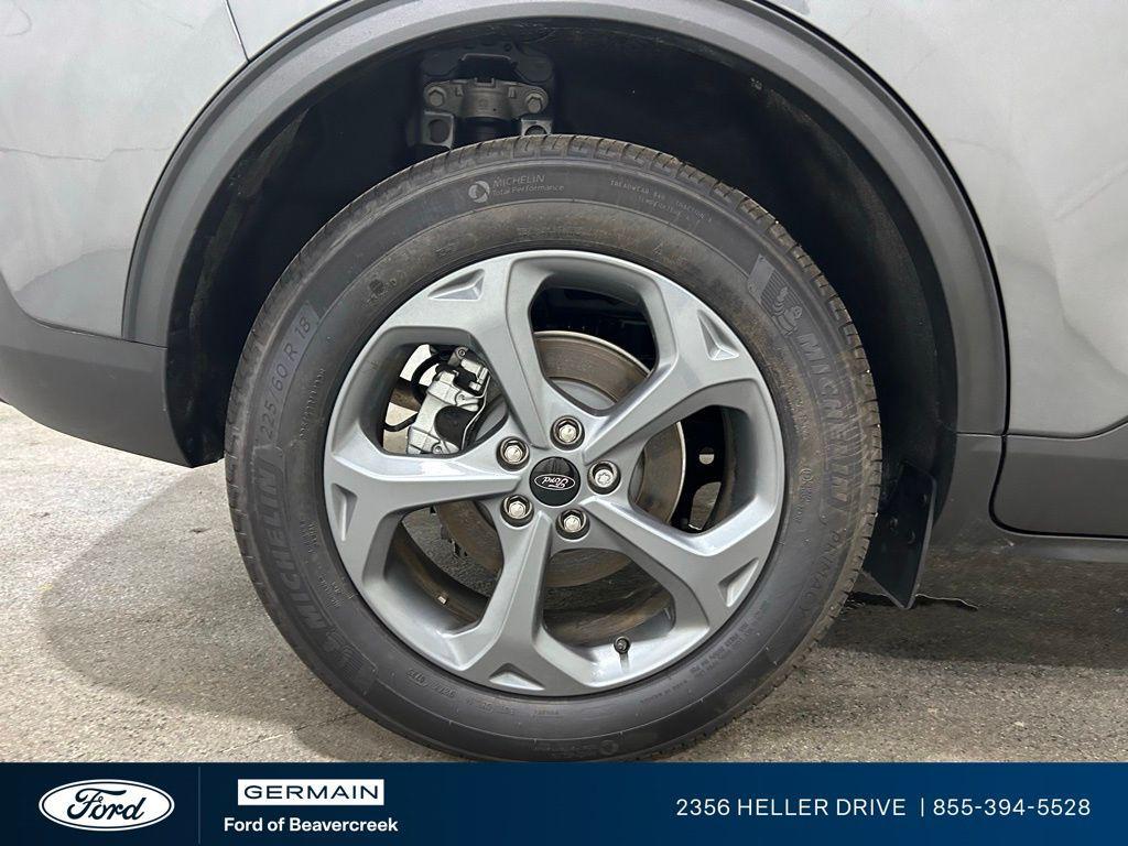 used 2025 Ford Escape car, priced at $25,941