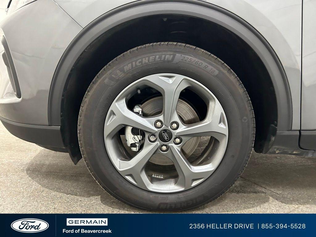 used 2025 Ford Escape car, priced at $25,941