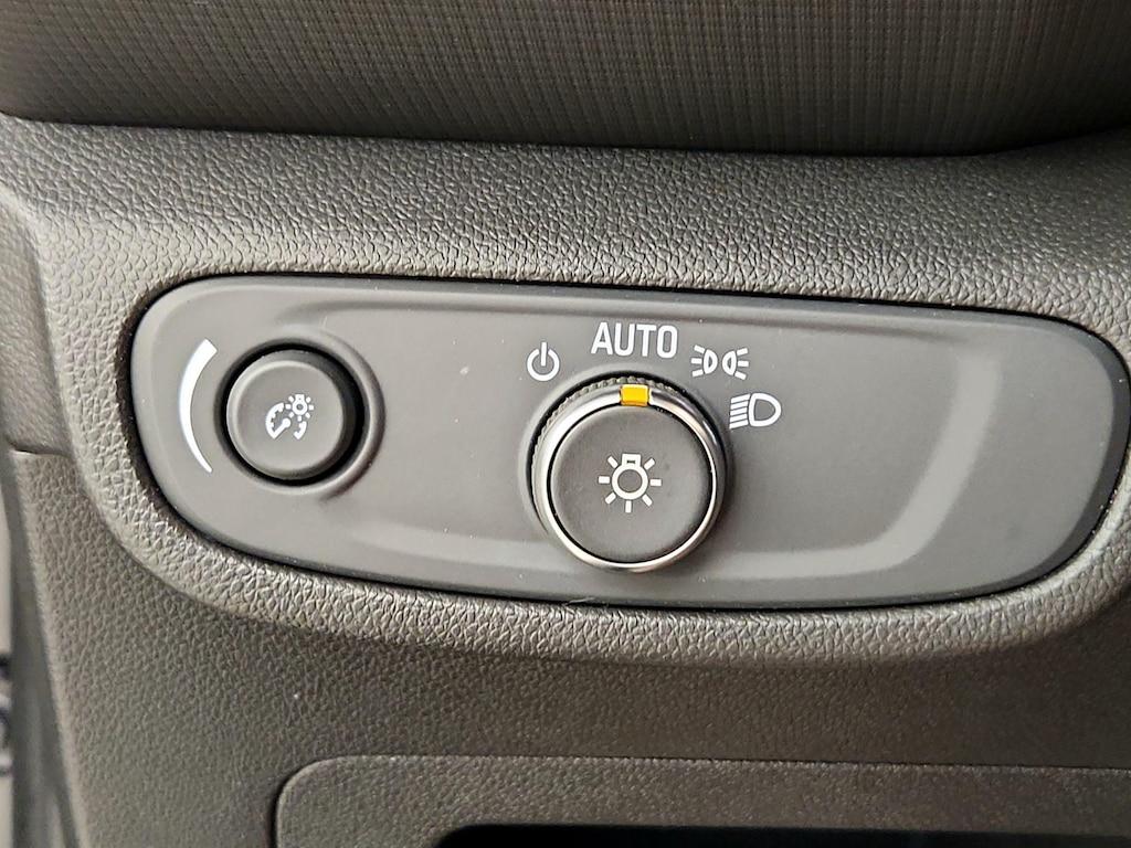 used 2021 Chevrolet TrailBlazer car, priced at $16,998