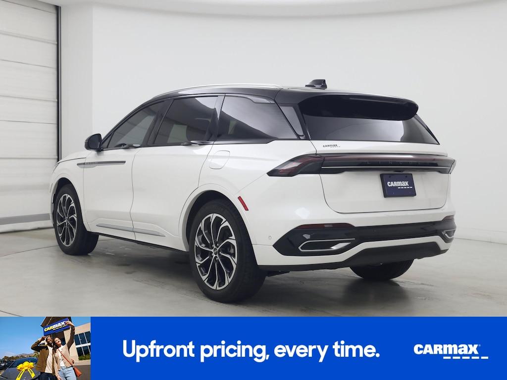 used 2024 Lincoln Nautilus car, priced at $53,998