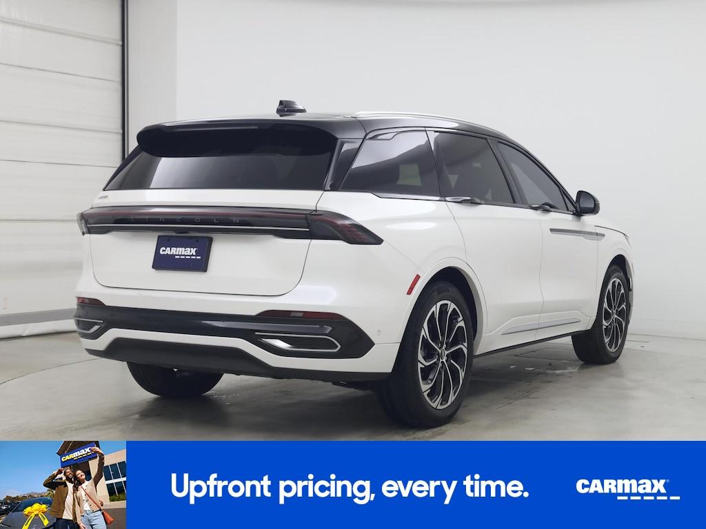 used 2024 Lincoln Nautilus car, priced at $53,998
