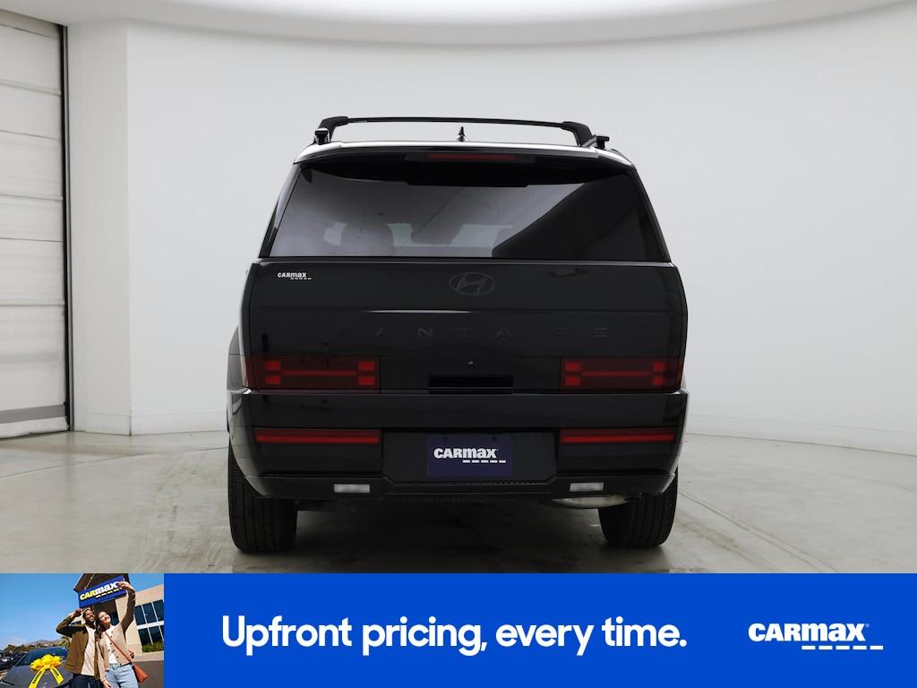 used 2025 Hyundai SANTA FE HEV car, priced at $43,998