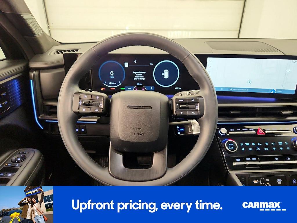 used 2025 Hyundai SANTA FE HEV car, priced at $43,998