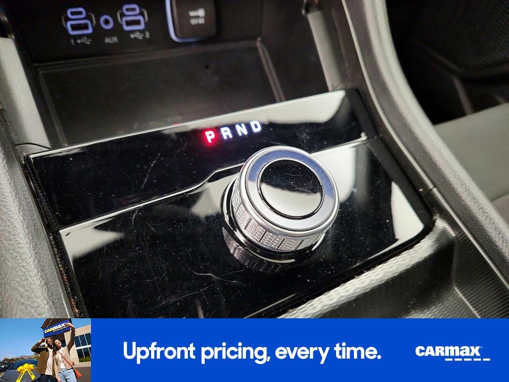 used 2024 Jeep Grand Cherokee car, priced at $29,998