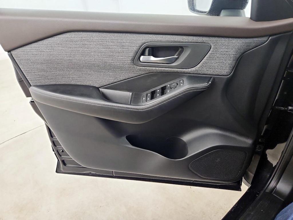 used 2021 Nissan Rogue car, priced at $19,998