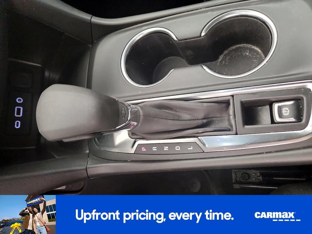used 2022 Chevrolet Equinox car, priced at $19,998