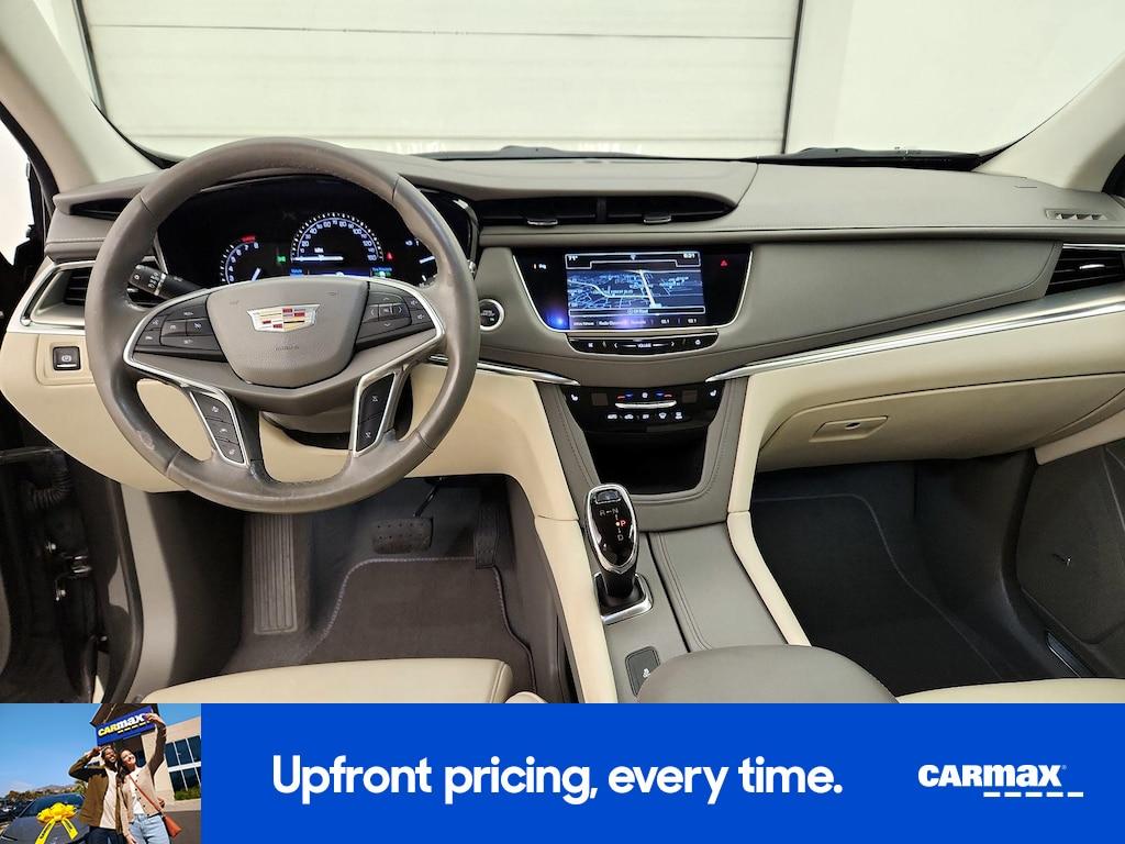 used 2017 Cadillac XT5 car, priced at $21,998
