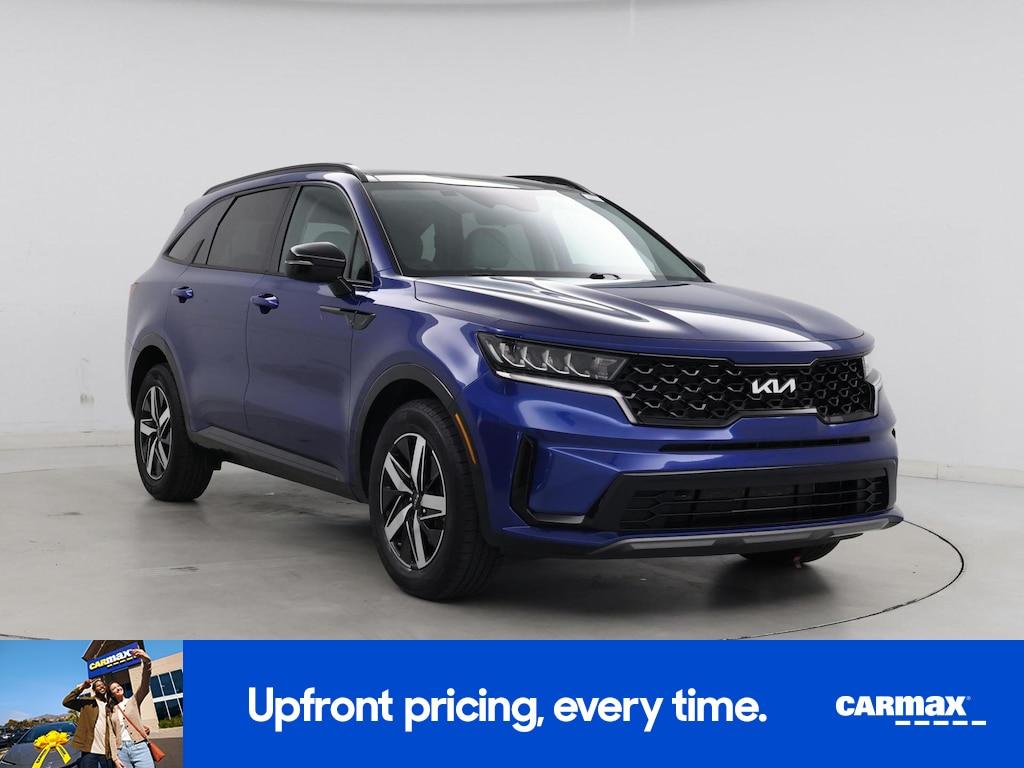 used 2023 Kia Sorento car, priced at $26,998