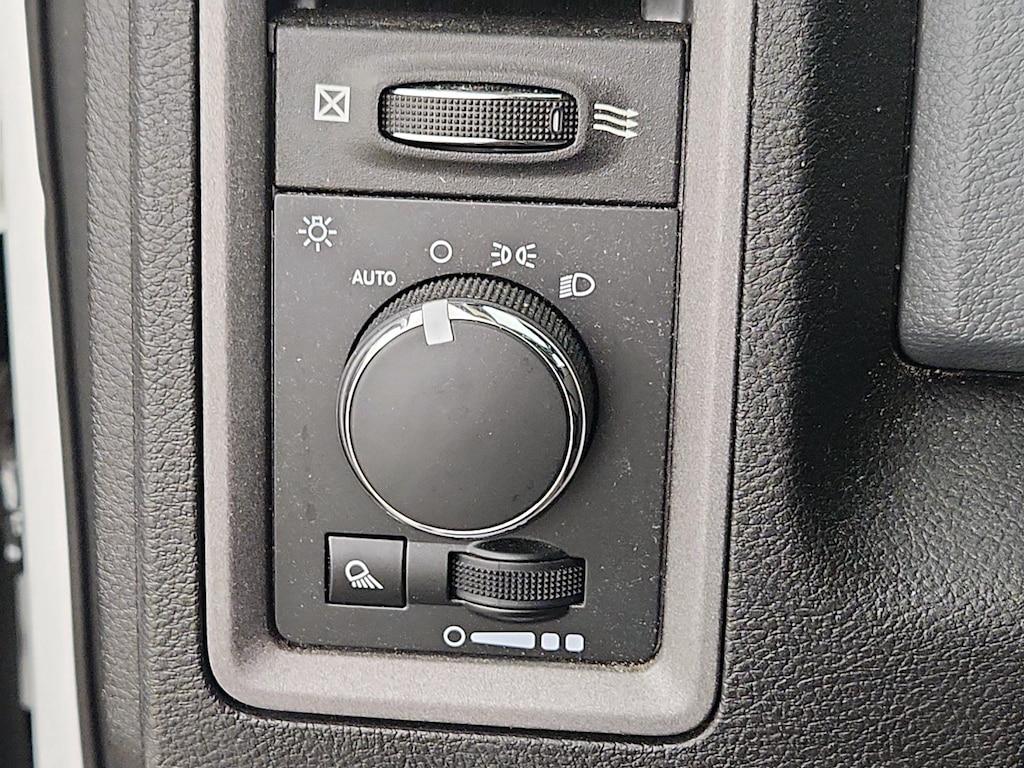used 2019 Ram 1500 Classic car, priced at $24,998