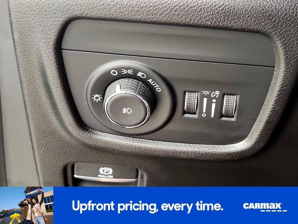 used 2023 Jeep Grand Cherokee L car, priced at $33,998