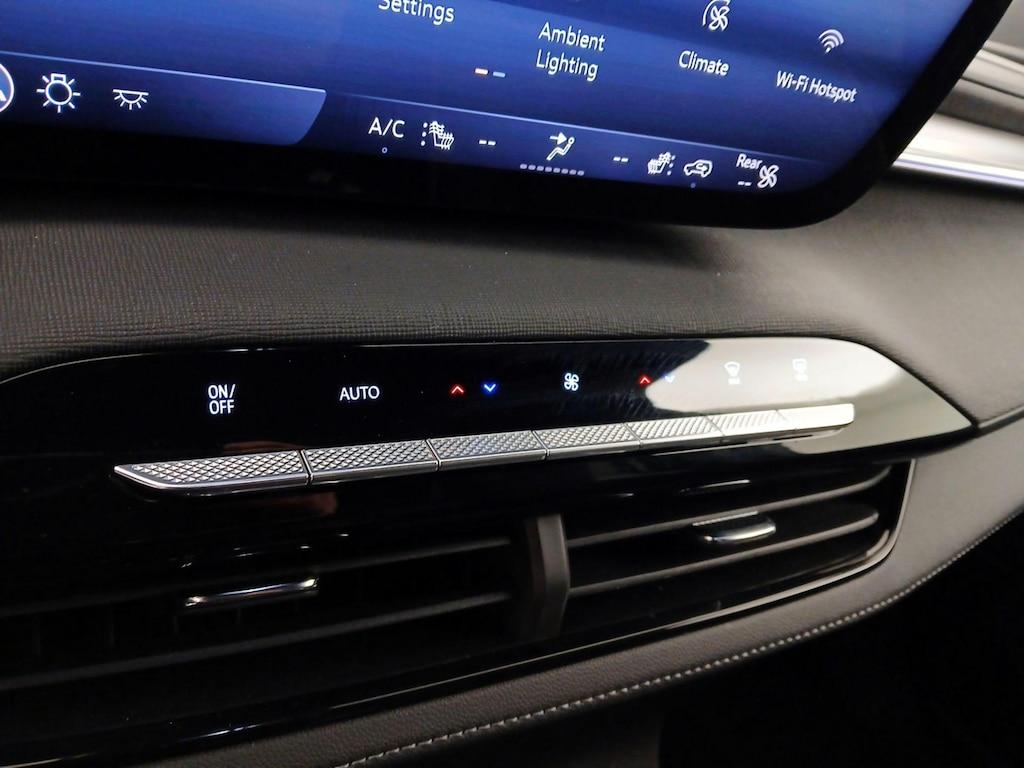 used 2025 Buick Enclave car, priced at $35,998